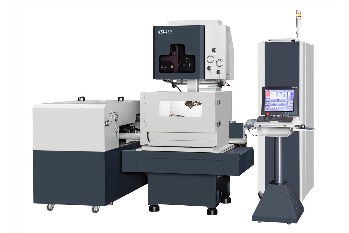 Kent CNC WSi-430 submerged wire EDM
