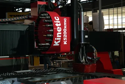Kinetic K5200 CNC machine