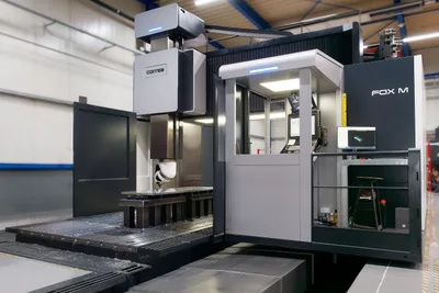 Nicolas Correa FOX M CNC machine