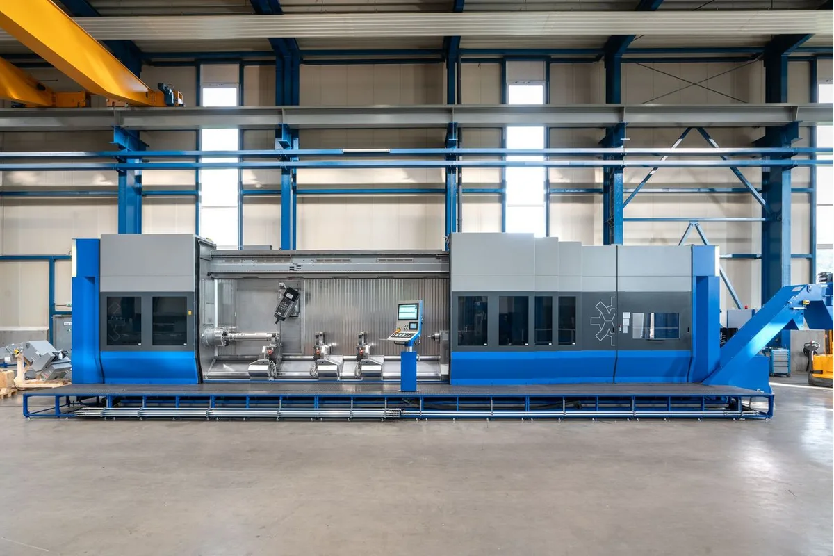 Weingärtner mpmc 700 S turn-mill center, front view with doors open