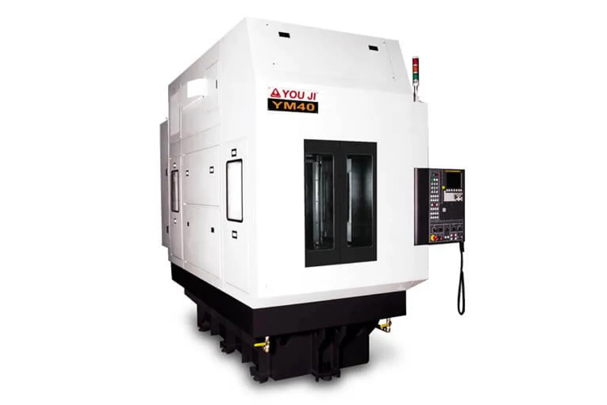 You Ji YM40 CNC machining center